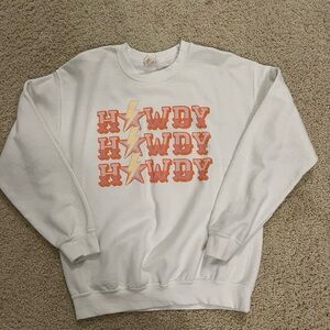 Women’s crewneck